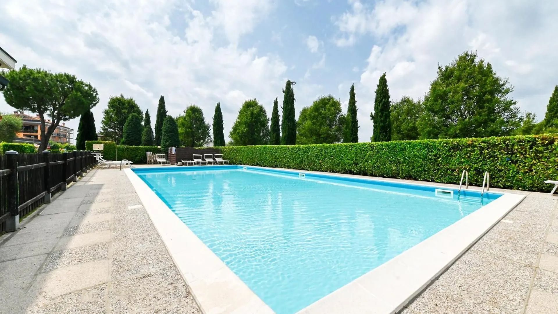 Golden House - Sirmione Holiday 0*,